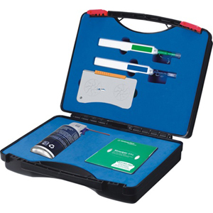 foto Kits de limpieza de conectores y adaptadores de fibra óptica.